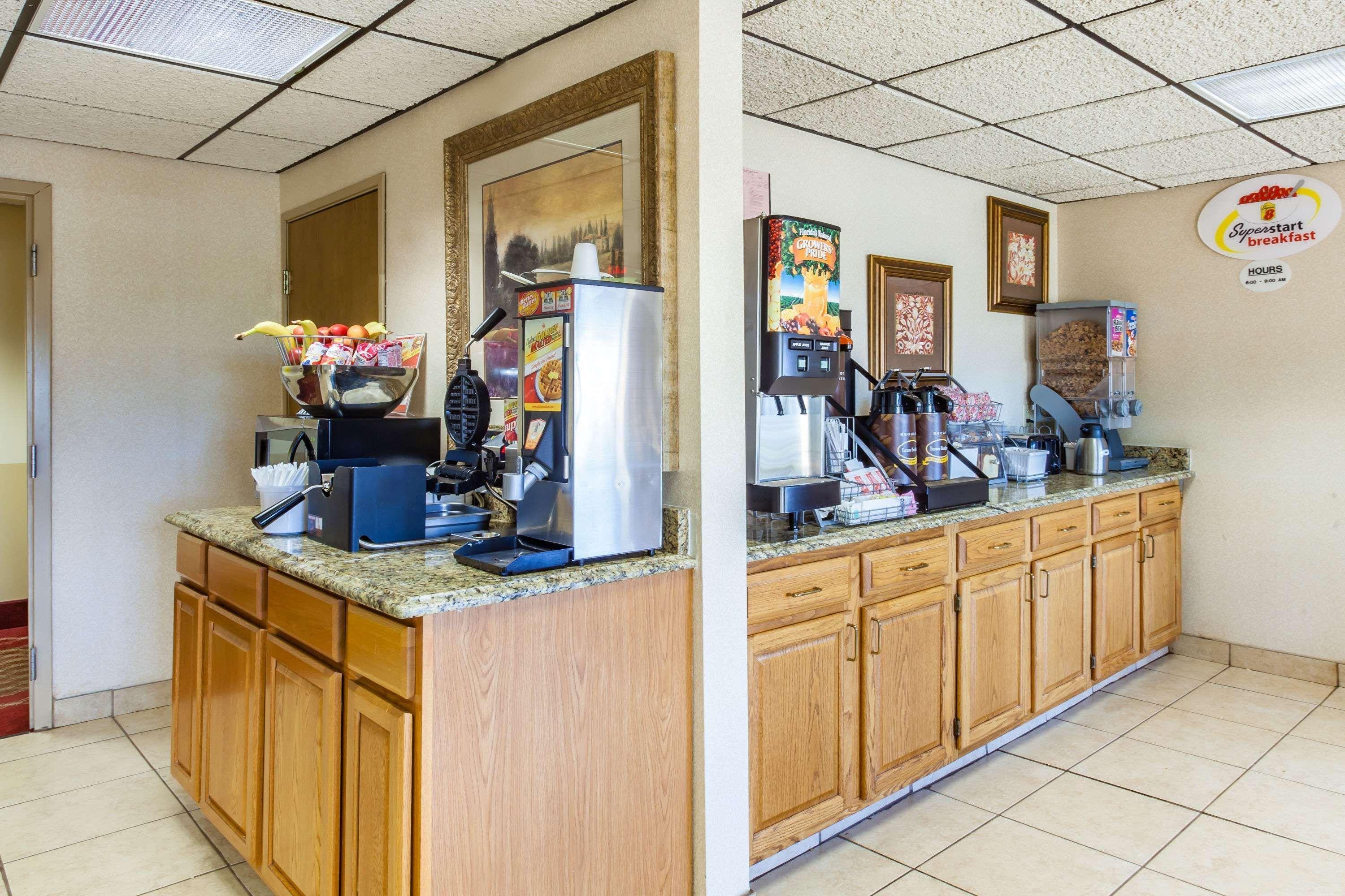 Hotel Super 8 By Wyndham Morristown/South Exterior foto